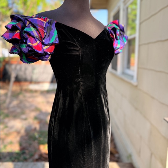 Vintage 80s Velvet Party Mini Dress Ruffled Sequin Sleeve - Picture 3 of 9